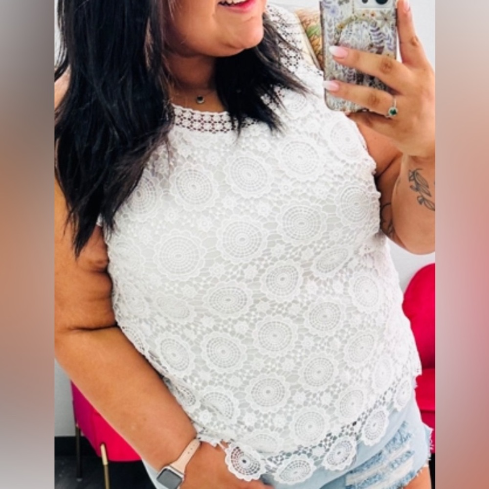 NWT - Sew in Love - Ivory Lace Crochet Tank Top - Womans Size Small